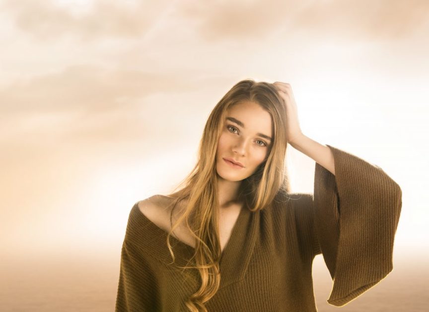 Perino Material Sweater